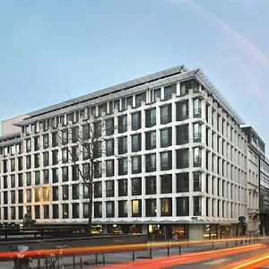 Courtyard By Marriott Eu Отель